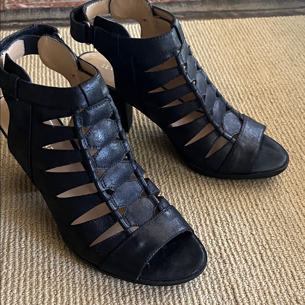 Naturalizer Black Strappy Heels
